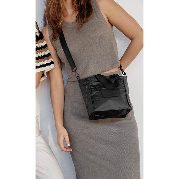 ALOHA Collection | Bags | Aloha Collection Monochrome Crossbody Bag ...